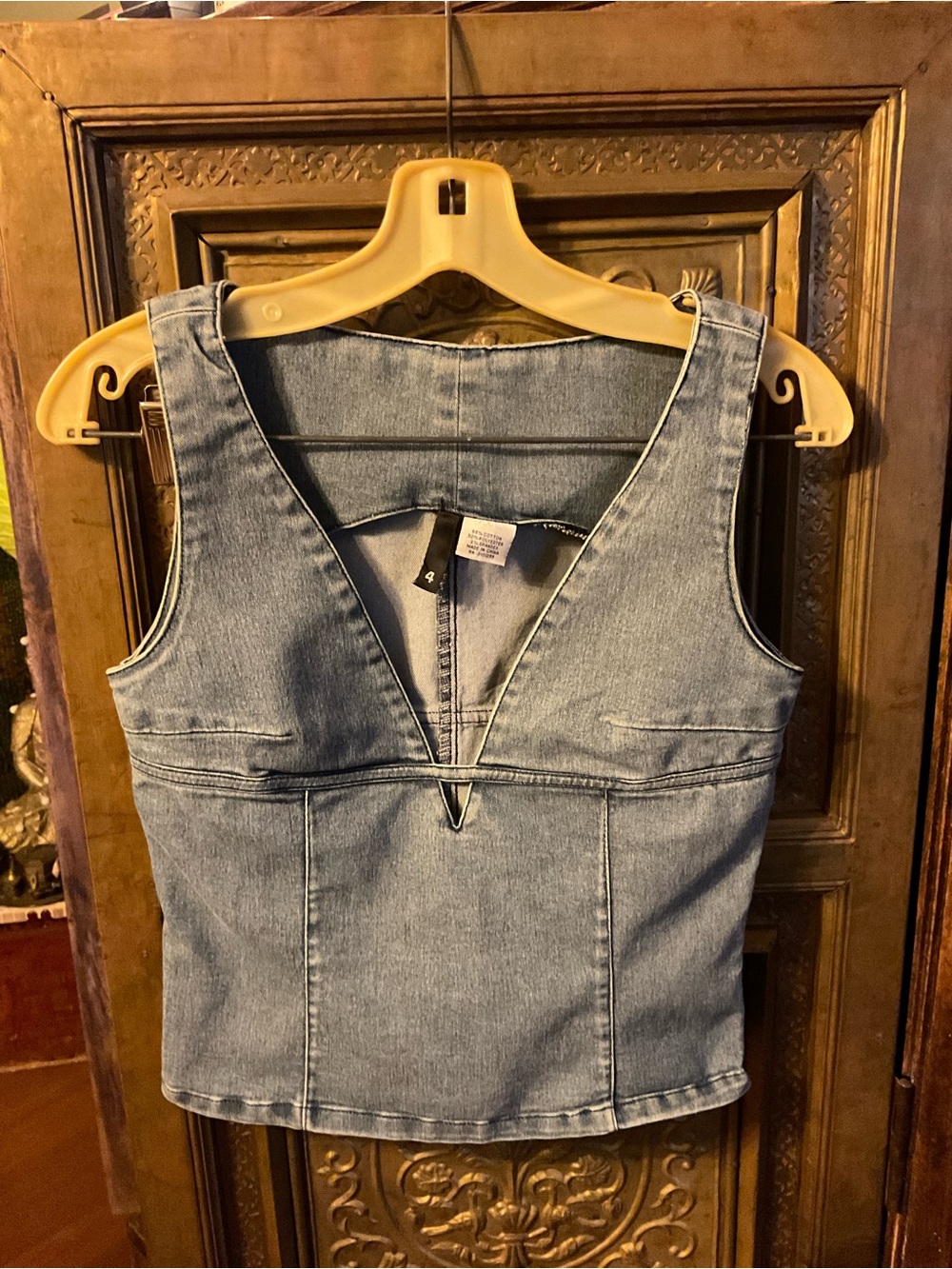 H&M Light Wash Denim V-Neck Women’s Top